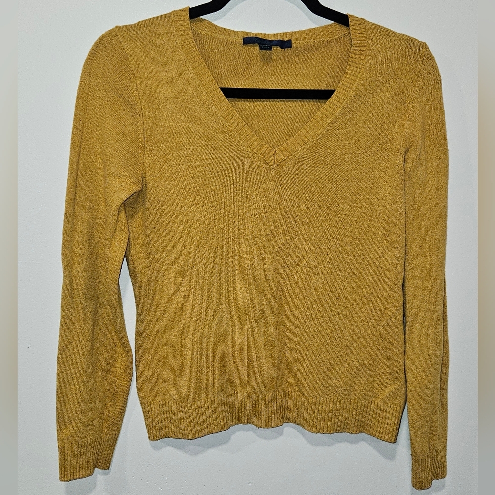 Boden Chic Mustard Yellow V-Neck Sweater Womens Size 10